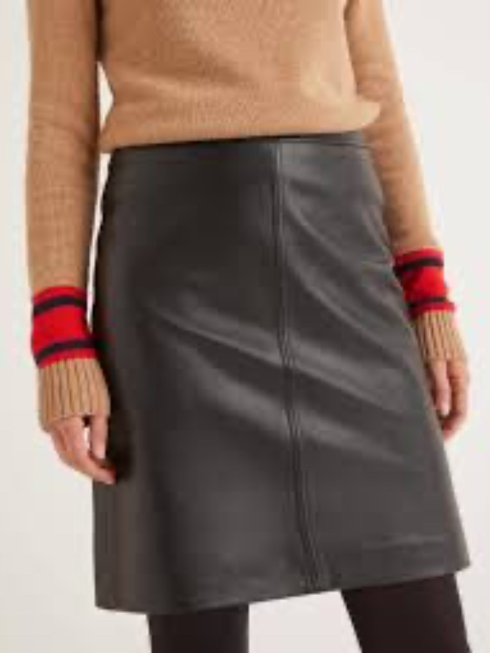 Boden Morleigh Leather Mini Skirt. Black.  Size US 2
